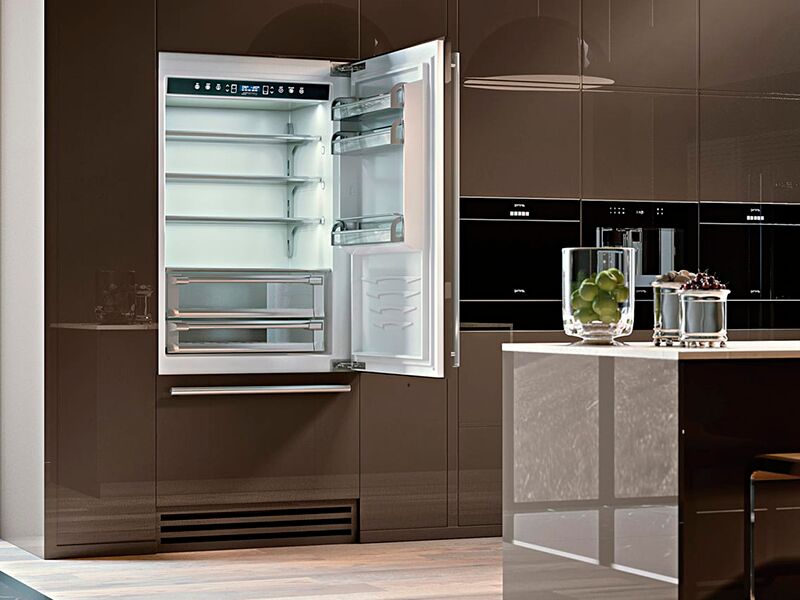 Внутренний LCD дисплей в холодильниках SMEG Внутренний LCD дисплей в холодильниках марки SMEG