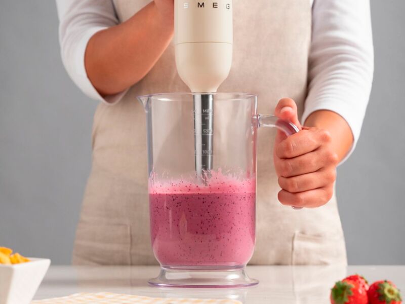 Функции погружных блендеров SMEG Функциональные возможности погружных блендеров SMEG