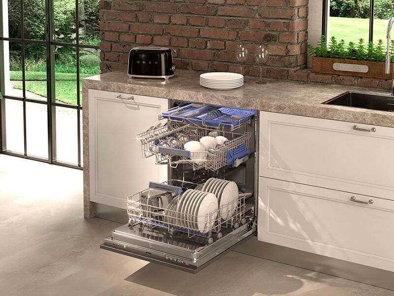 Встраиваемые посудомоечные машины "СМЕГ" из нержавеющей стали Встраиваемые посудомоечные машины SMEG из нержавеющей стали