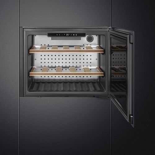 Винный шкаф Smeg CVI121G Винный шкаф Smeg CVI121G