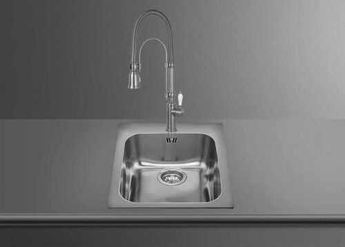 Мойка Smeg VS45P3N Нержавеющая сталь с PVD-покрытием, цвет серебро Мойка Smeg VS45P3N Нержавеющая сталь с PVD-покрытием, цвет серебро