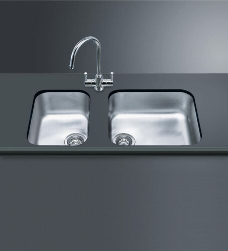 Мойка Smeg UM45 Нержавеющая сталь, матовый Мойка Smeg UM45 Нержавеющая сталь, матовый