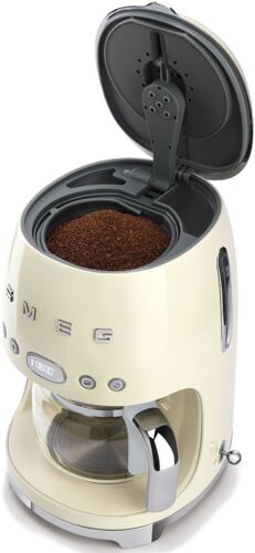 Кофеварка Smeg DCF02CREU Кофеварка Smeg DCF02CREU