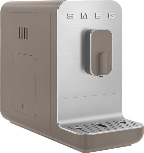 Кофемашина Smeg BCC01TPMEU Кофемашина Smeg BCC01TPMEU