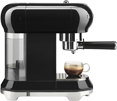 Кофемашина Smeg ECF01BLEU Кофемашина Smeg ECF01BLEU