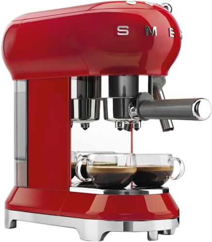 Кофемашина Smeg ECF01RDEU Кофемашина Smeg ECF01RDEU