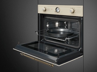 Откидной гриль в микроволновых печах марки SMEG