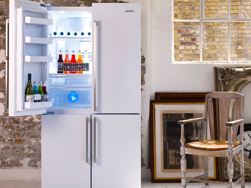 Ионизатор воздуха в холодильнике SMEG