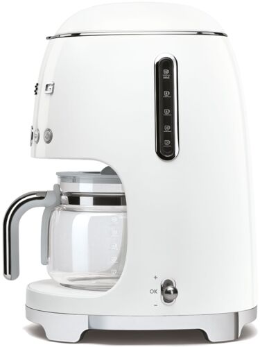Кофеварка Smeg DCF02WHEU